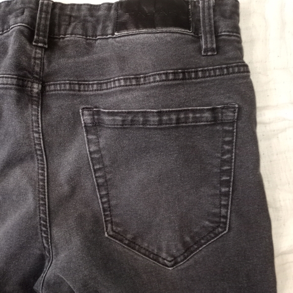 Tahari Jeans, 34x31, slim fit - Picture 5 of 7